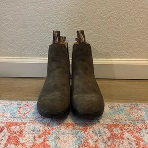 Blundstone 1351 high top boots - size 8